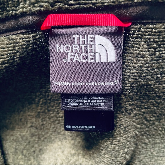 EUC - Northface Quarter Zip Heavy Fleece in Avocado Green - Large - Picture 6 of 6